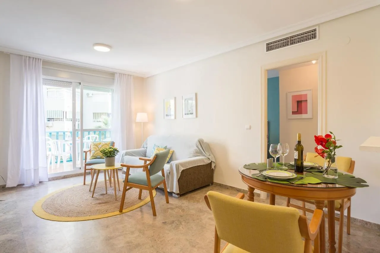 Malagasuite Lux Beach & Pool Torremolinos Apartment